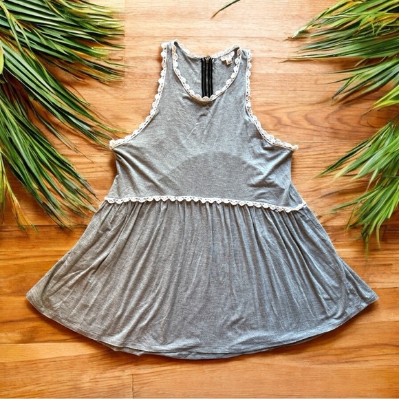 POL Gray Sleeveless Babydoll Tunic Top with Crochet Trim – Size M - Picture 6 of 11